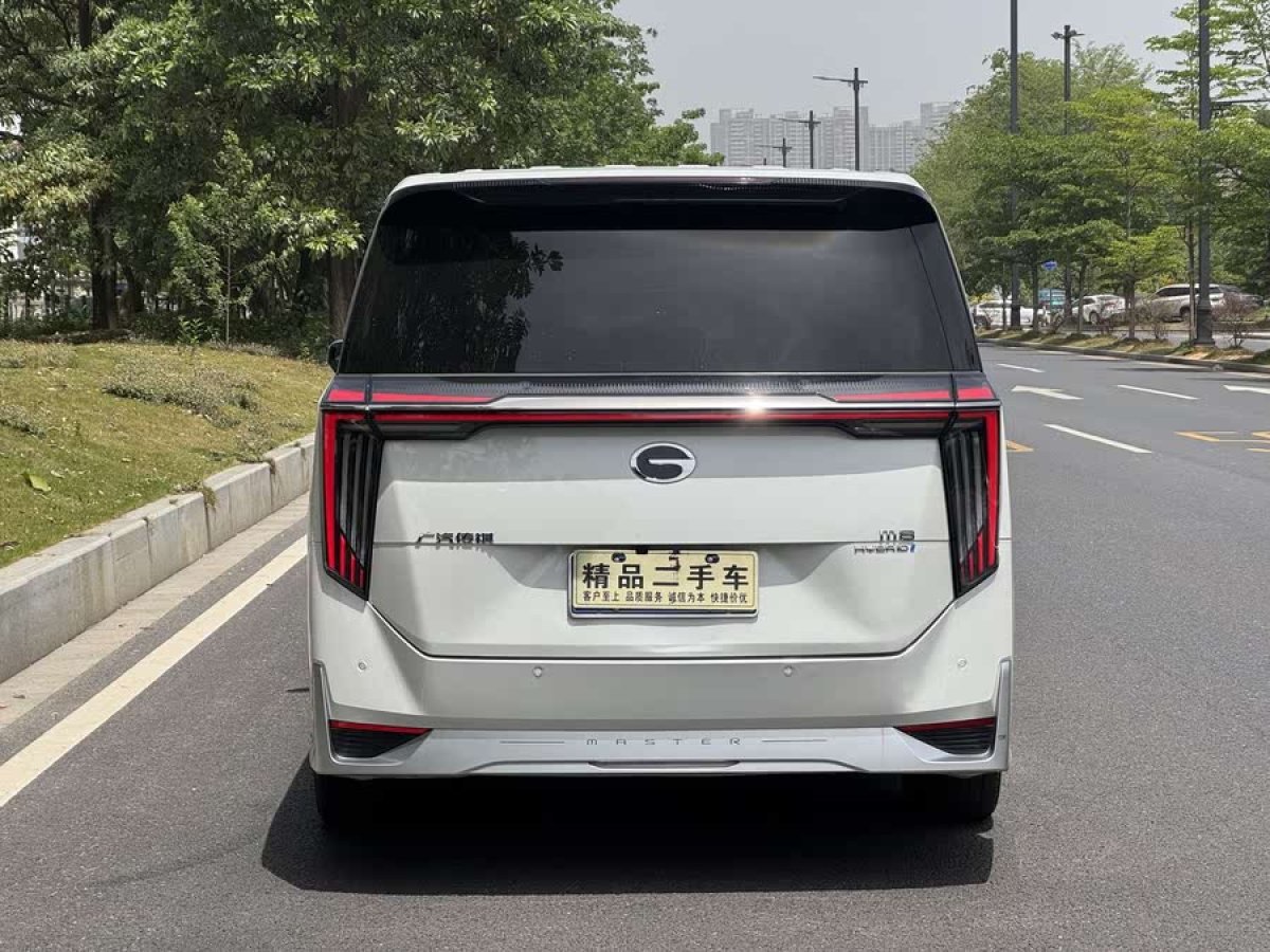 廣汽傳祺 M8  2024款 宗師系列 400T 至尊版圖片