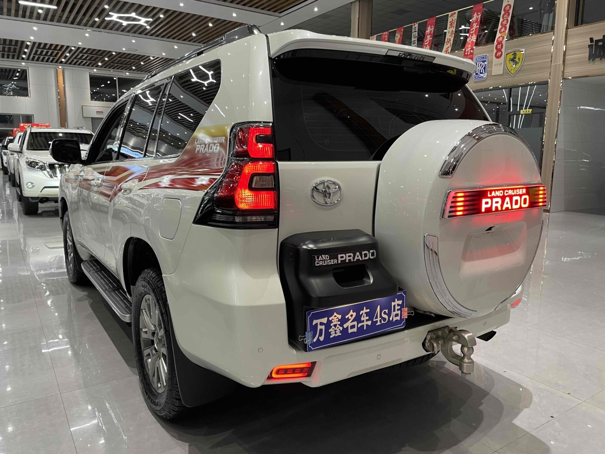豐田 普拉多  2018款 3.5L 自動(dòng)TX-L后掛備胎圖片