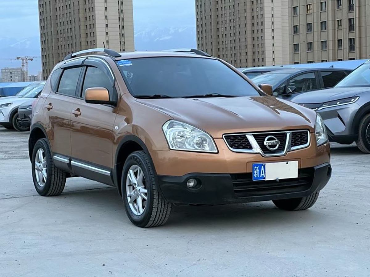 2013年1月日產(chǎn) 逍客  2012款 2.0XL 火 CVT 2WD