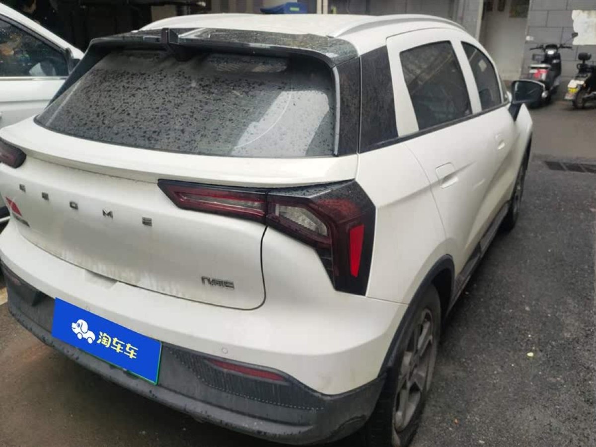 幾何 幾何E  2024款 401KM 螢光圖片