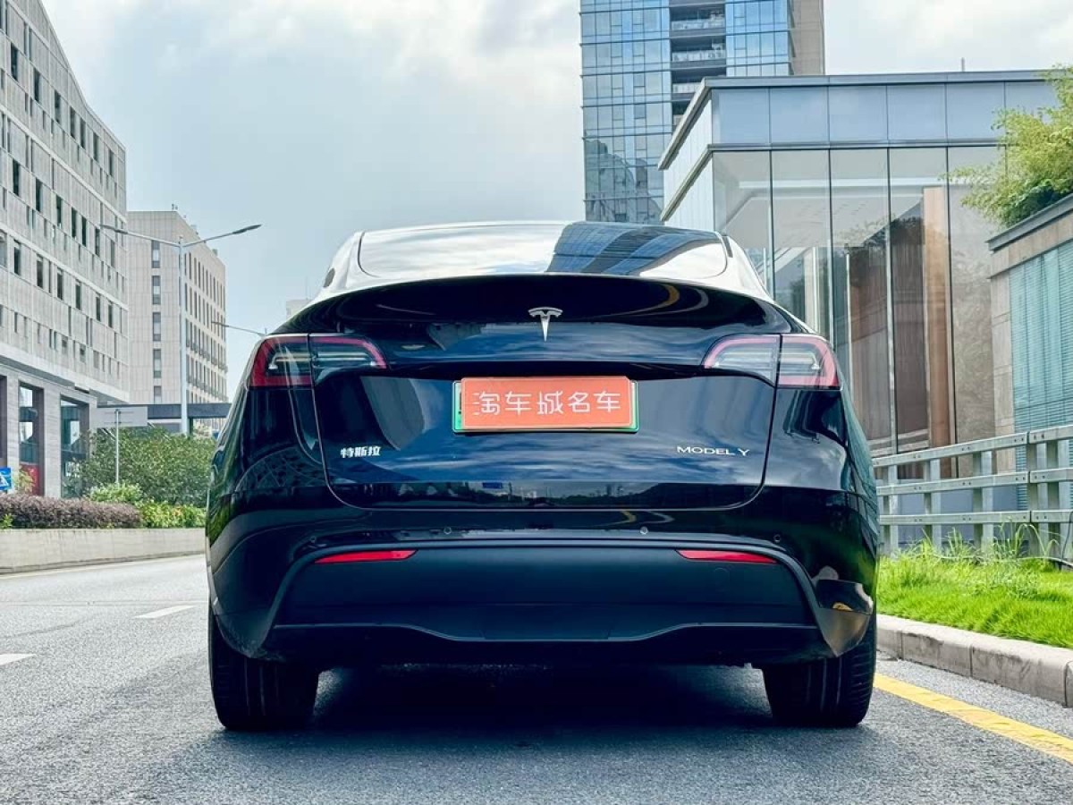 特斯拉 Model Y  2022款 改款 長續(xù)航全輪驅(qū)動版圖片