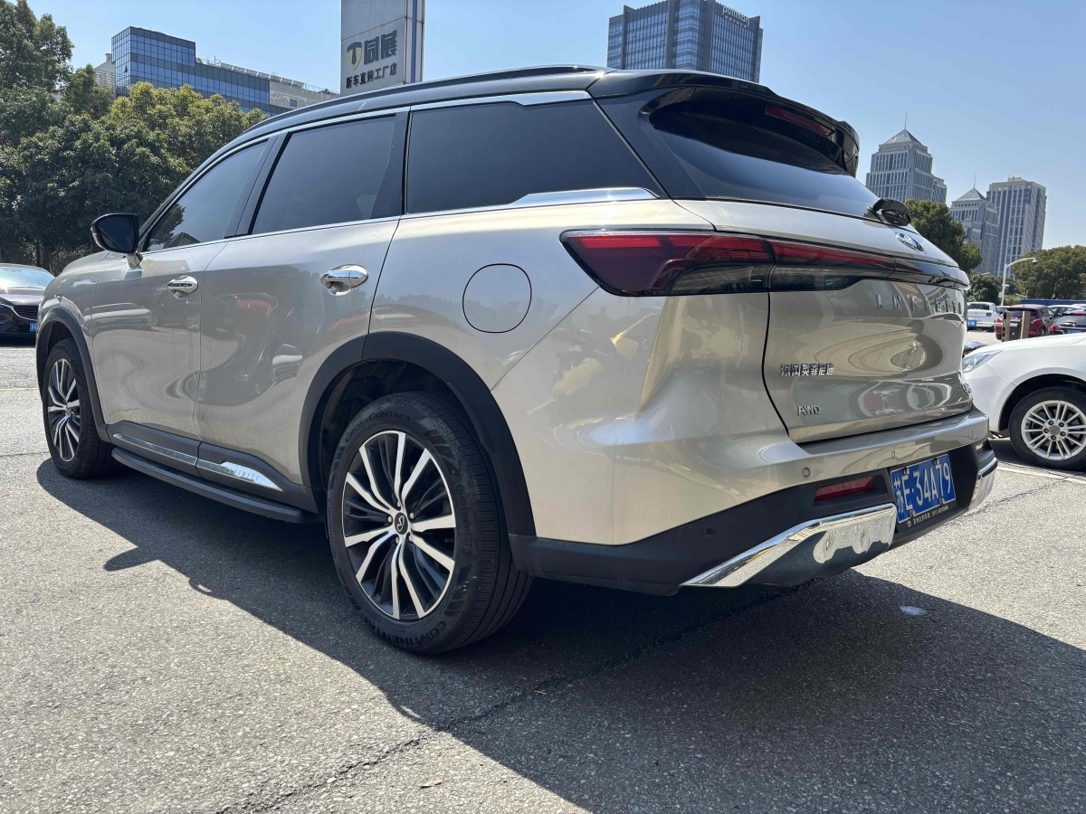 英菲尼迪 QX60  2014款 油電混合 2.5T 無級(jí) 四驅(qū)全能版圖片