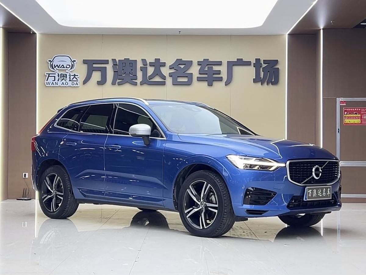 沃爾沃 XC60  2018款 T5 四驅(qū)智遠運動版圖片