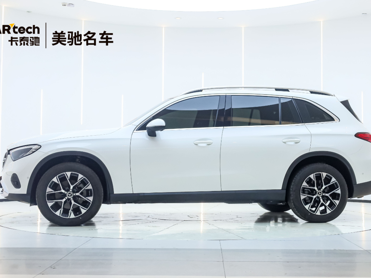 奔馳 奔馳GLC  2023款 改款 GLC 260 L 4MATIC 動感型 5座圖片