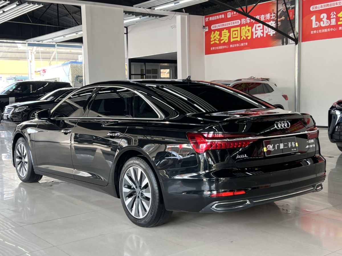 2022年07月奧迪 奧迪A6L  2022款 45 TFSI 臻選致雅型