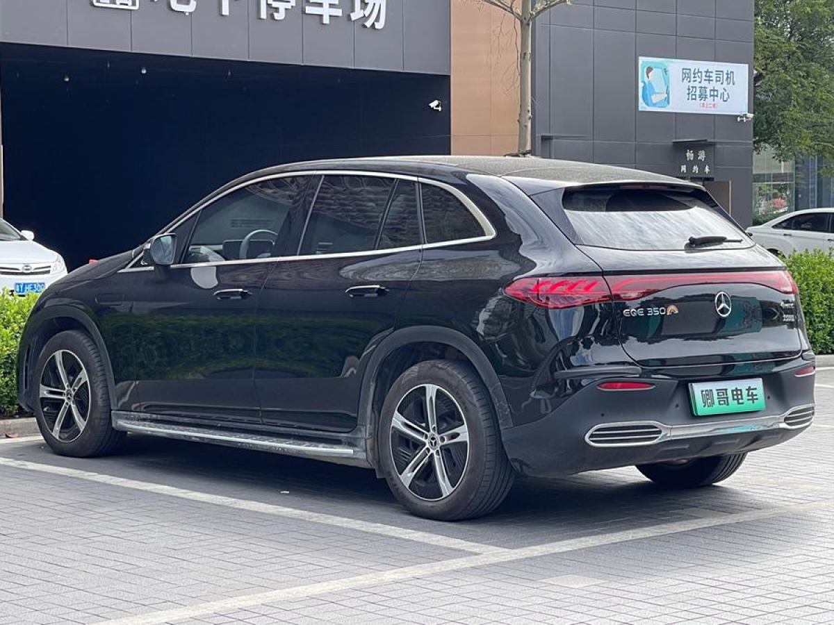 2024年3月奔馳 奔馳EQE SUV  2023款 350 4MATIC 先鋒版