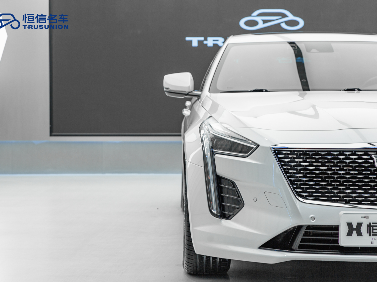 凱迪拉克 CT6  2019款 28T 豪華型圖片