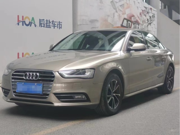 奥迪 奥迪A4L  2013款 35 TFSI 自动舒适型