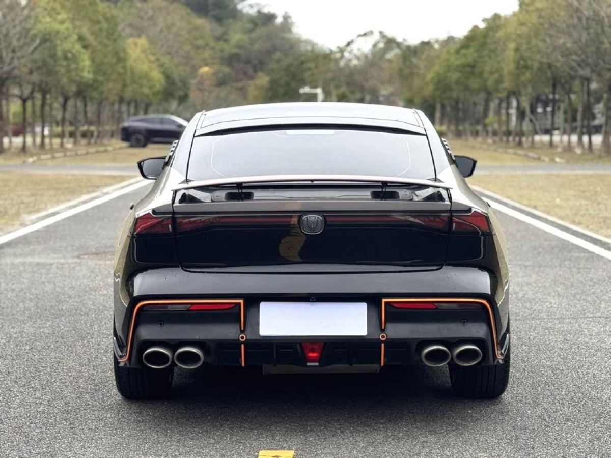 長(zhǎng)安 長(zhǎng)安UNI-V  2024款 1.5T 尊貴運(yùn)動(dòng)型圖片
