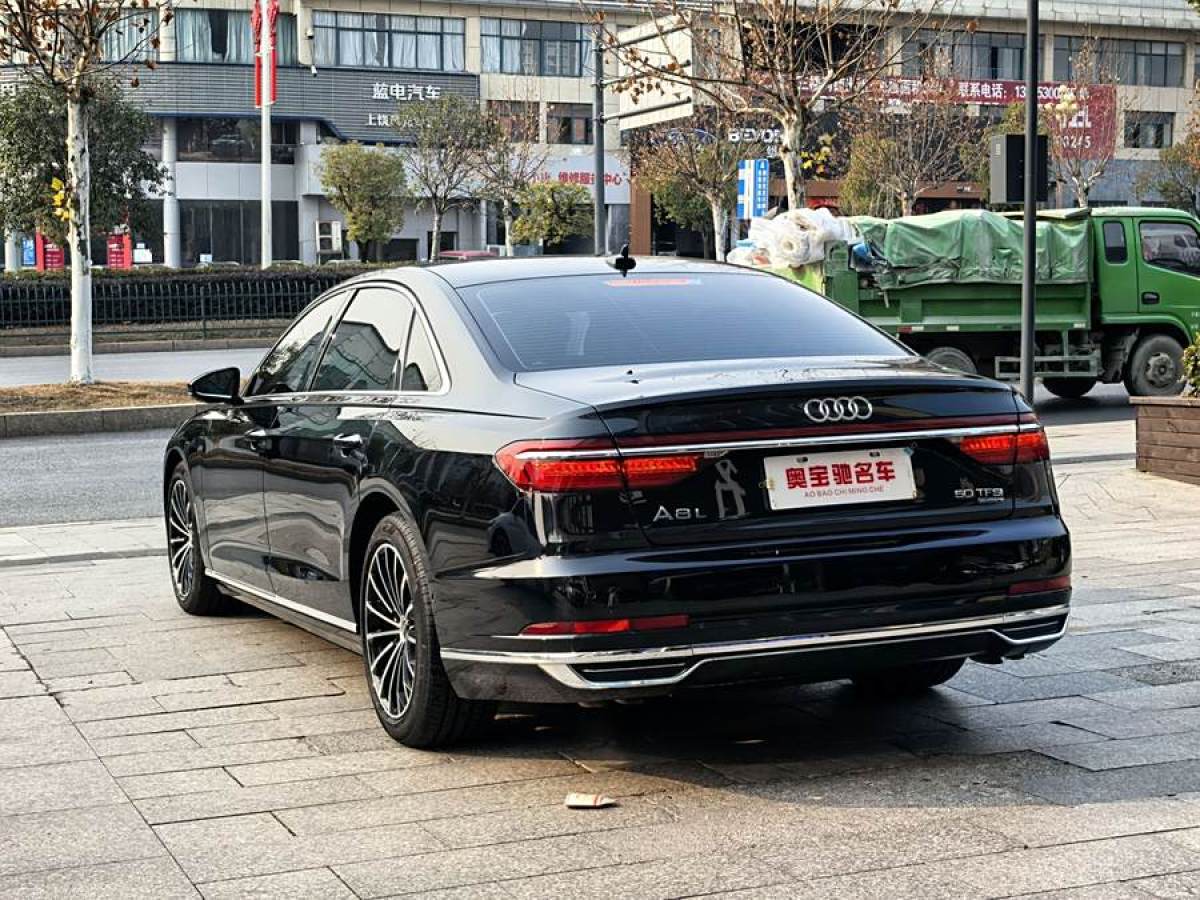 奧迪 奧迪A8  2022款 A8L 50 TFSI quattro 舒適型典藏版圖片