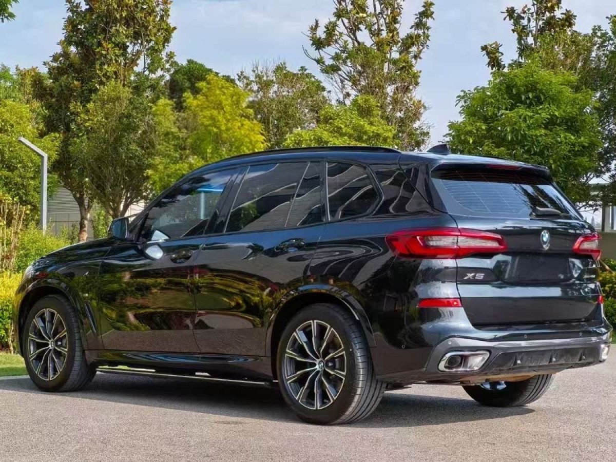 寶馬 寶馬X5  2020款 xDrive40i M運(yùn)動(dòng)套裝圖片