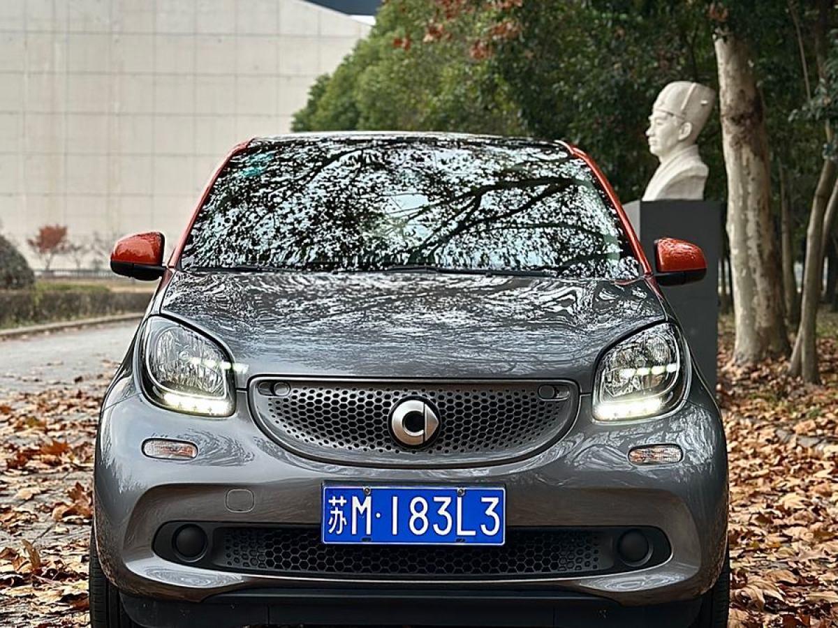 smart forfour  2016款 0.9T 66千瓦先鋒版圖片