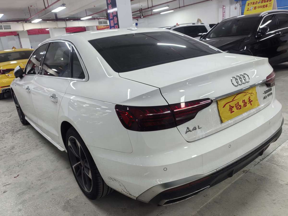 奧迪 奧迪A4L  2022款 40 TFSI 豪華動(dòng)感型圖片