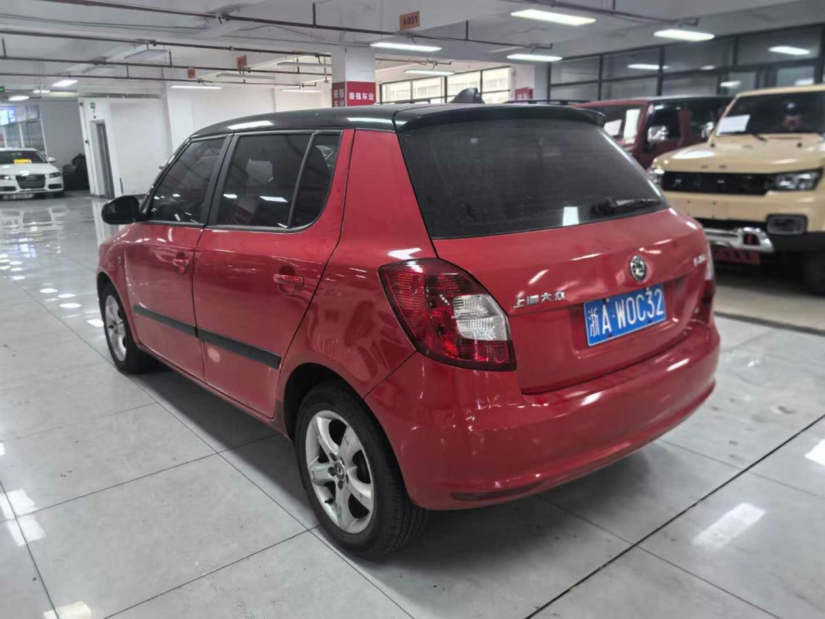 斯柯達(dá) 晶銳  2012款 1.6L 自動(dòng)Sport版圖片