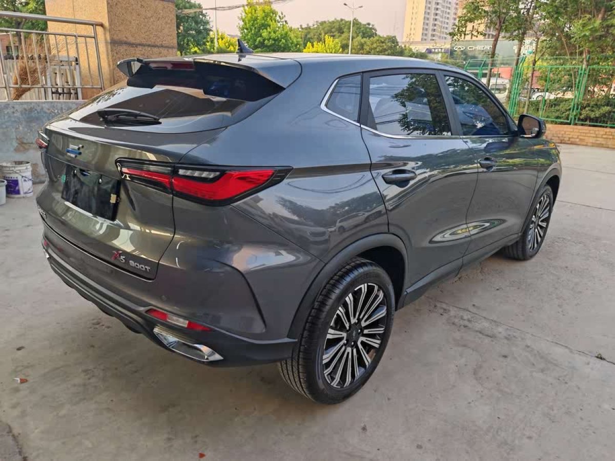 長安歐尚 長安歐尚X5  2023款 暢享版 1.5T DCT豪華型圖片