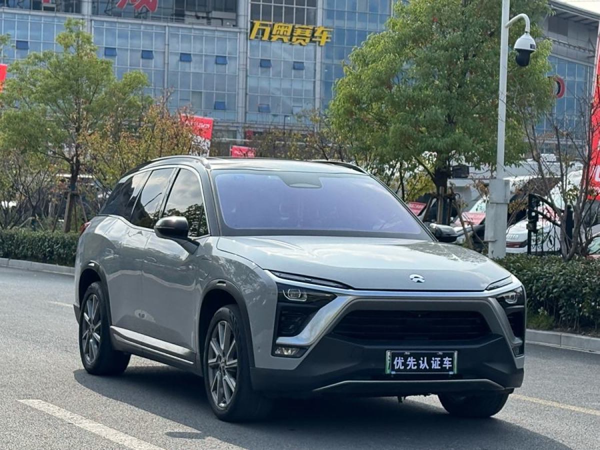 蔚來 ES8  2018款 355KM 基準(zhǔn)版 七座版圖片