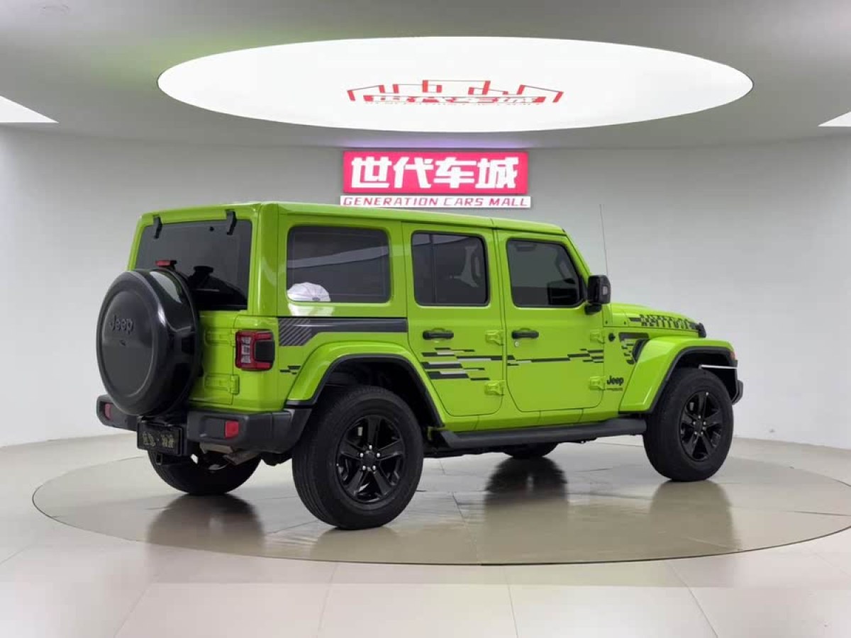 Jeep 牧馬人  2022款 2.0T 高地 阿拉斯加極光綠特別版圖片
