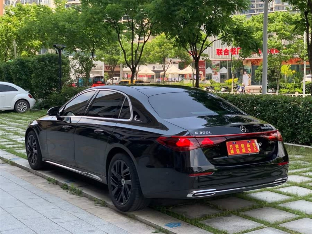 奔馳 奔馳E級  2024款 E 300 L 豪華型圖片