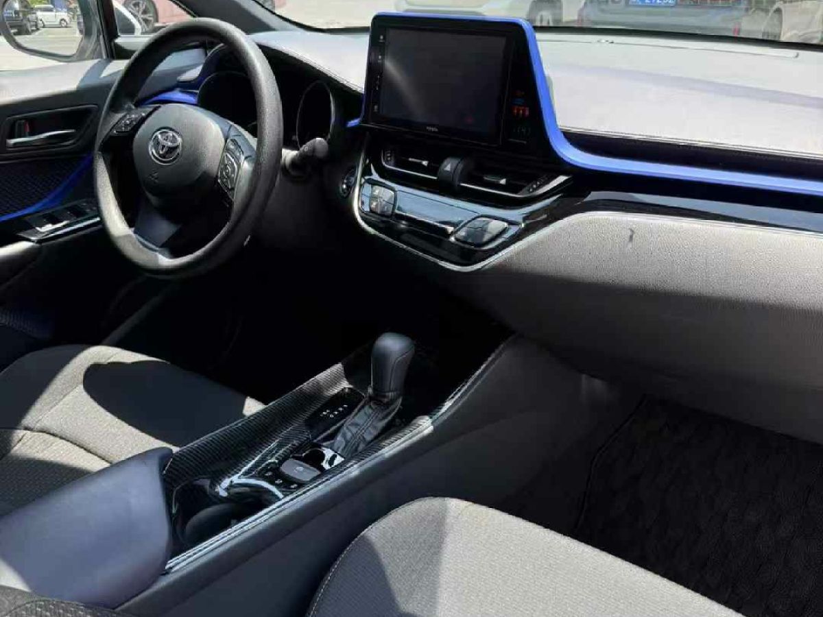 豐田 C-HR EV  2020款 尊貴天窗版圖片