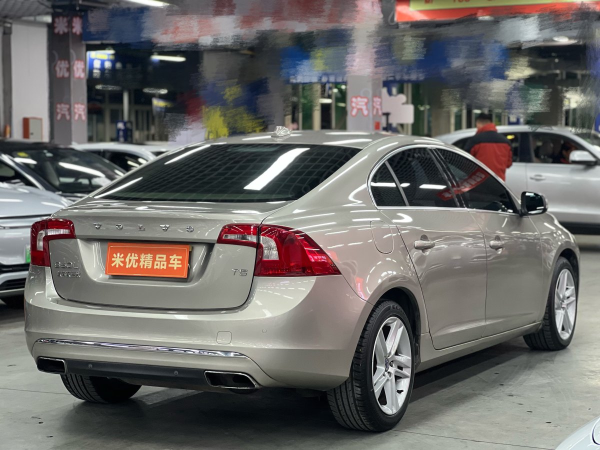 沃爾沃 S60  2015款 L 2.0T T5 智馭版圖片