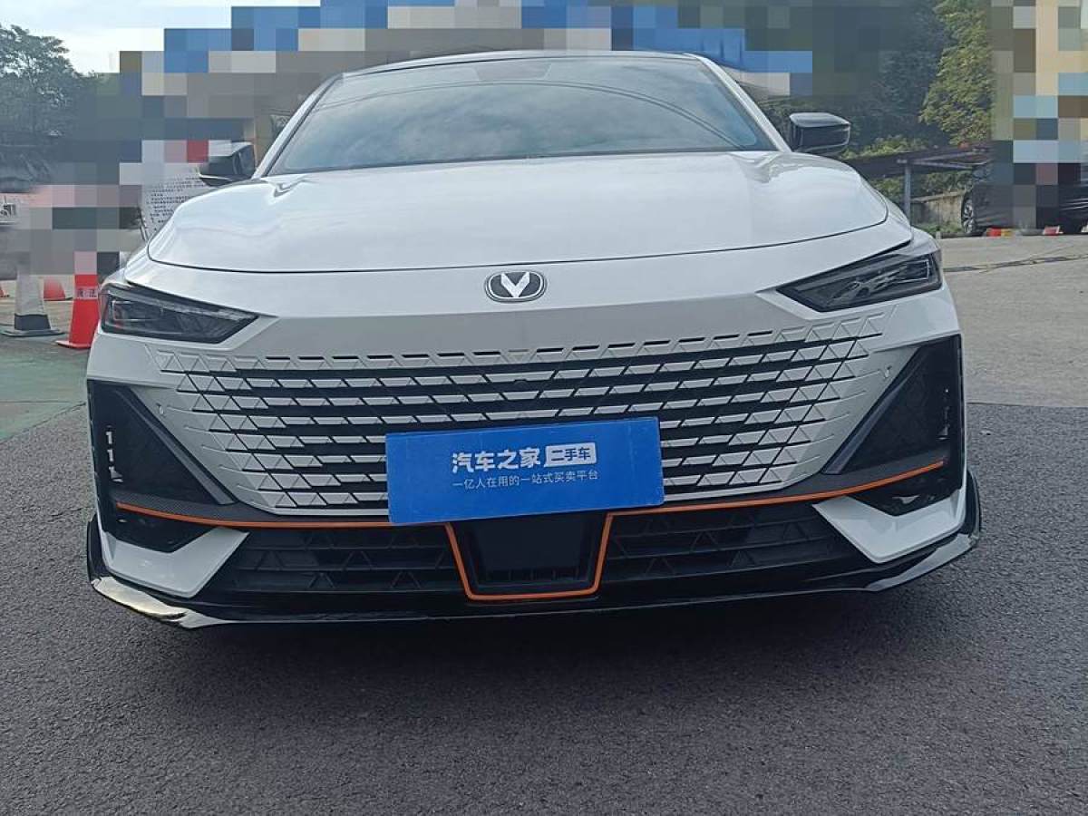 2022年9月長安 長安UNI-V  2022款 1.5T 運(yùn)動版