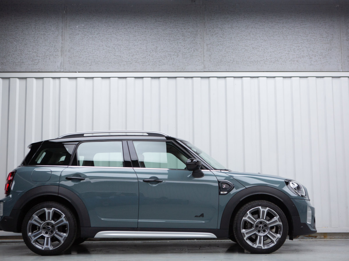 MINI COUNTRYMAN  2023款 改款二 2.0T COOPER S ALL4 鑒賞家圖片