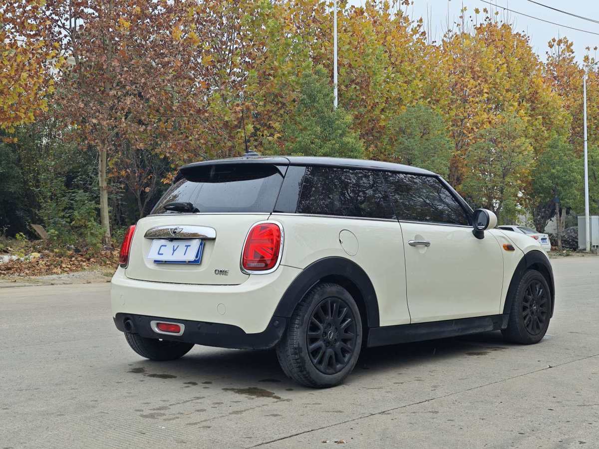 MINI MINI  2016款 1.2T ONE 先鋒派圖片