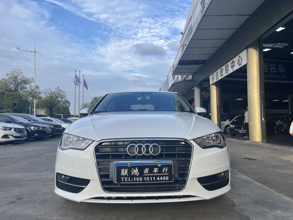 奧迪 奧迪A3  2016款 Sportback 35 TFSI 進(jìn)取型圖片