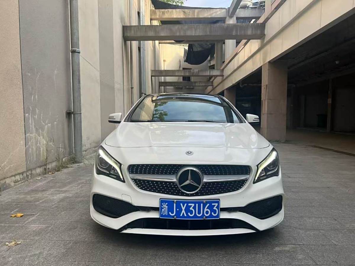 奔馳 奔馳CLA級  2018款 CLA 200 時尚型圖片