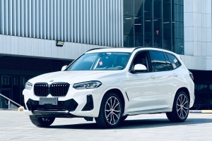 寶馬X3 寶馬 改款 xDrive30i 領(lǐng)先型 M曜夜套裝