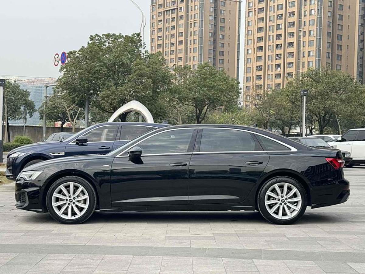 奧迪 奧迪A6L  2022款 45 TFSI 臻選動感型圖片