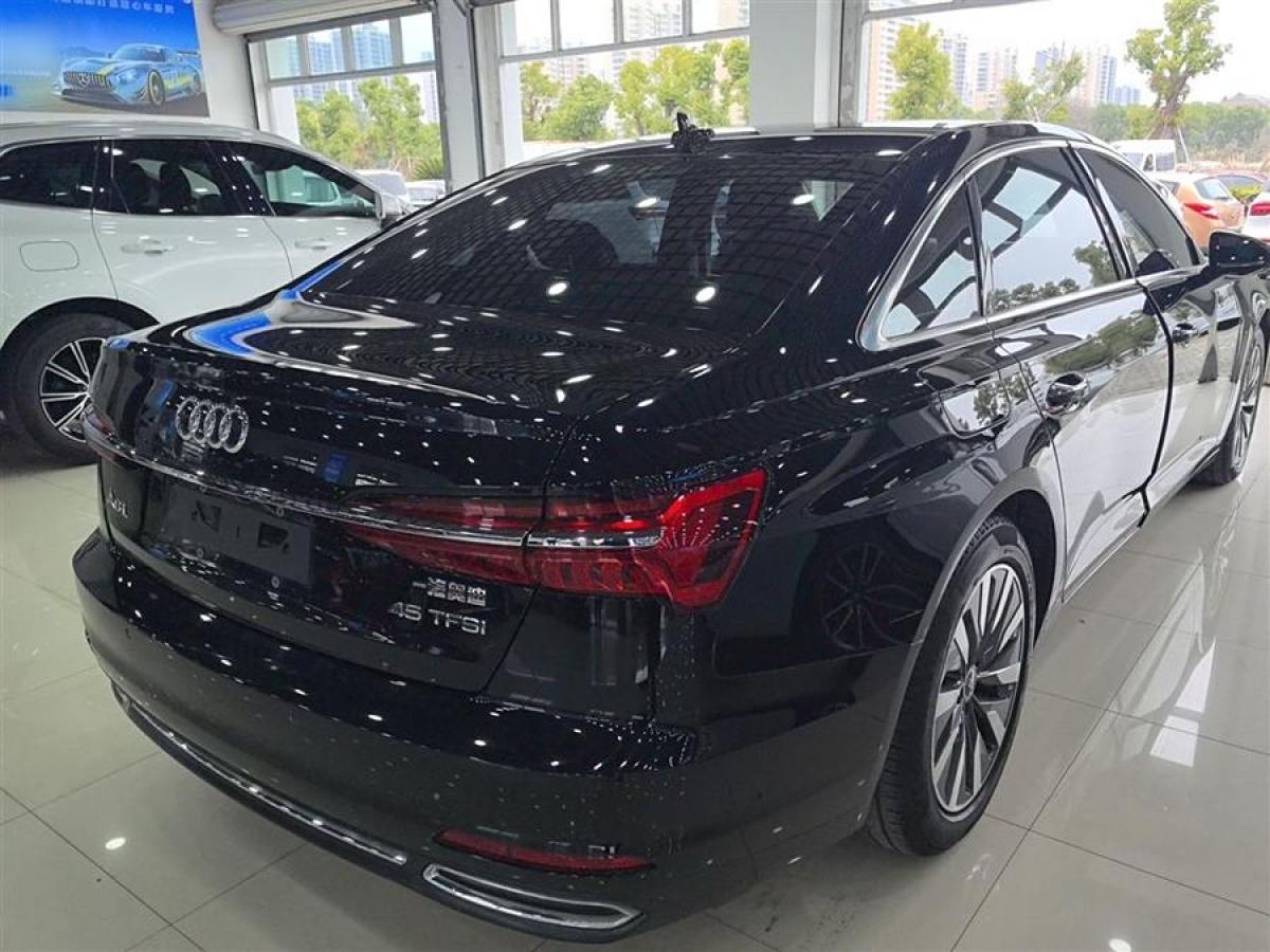 奧迪 奧迪A6L  2022款 45 TFSI 臻選致雅型圖片