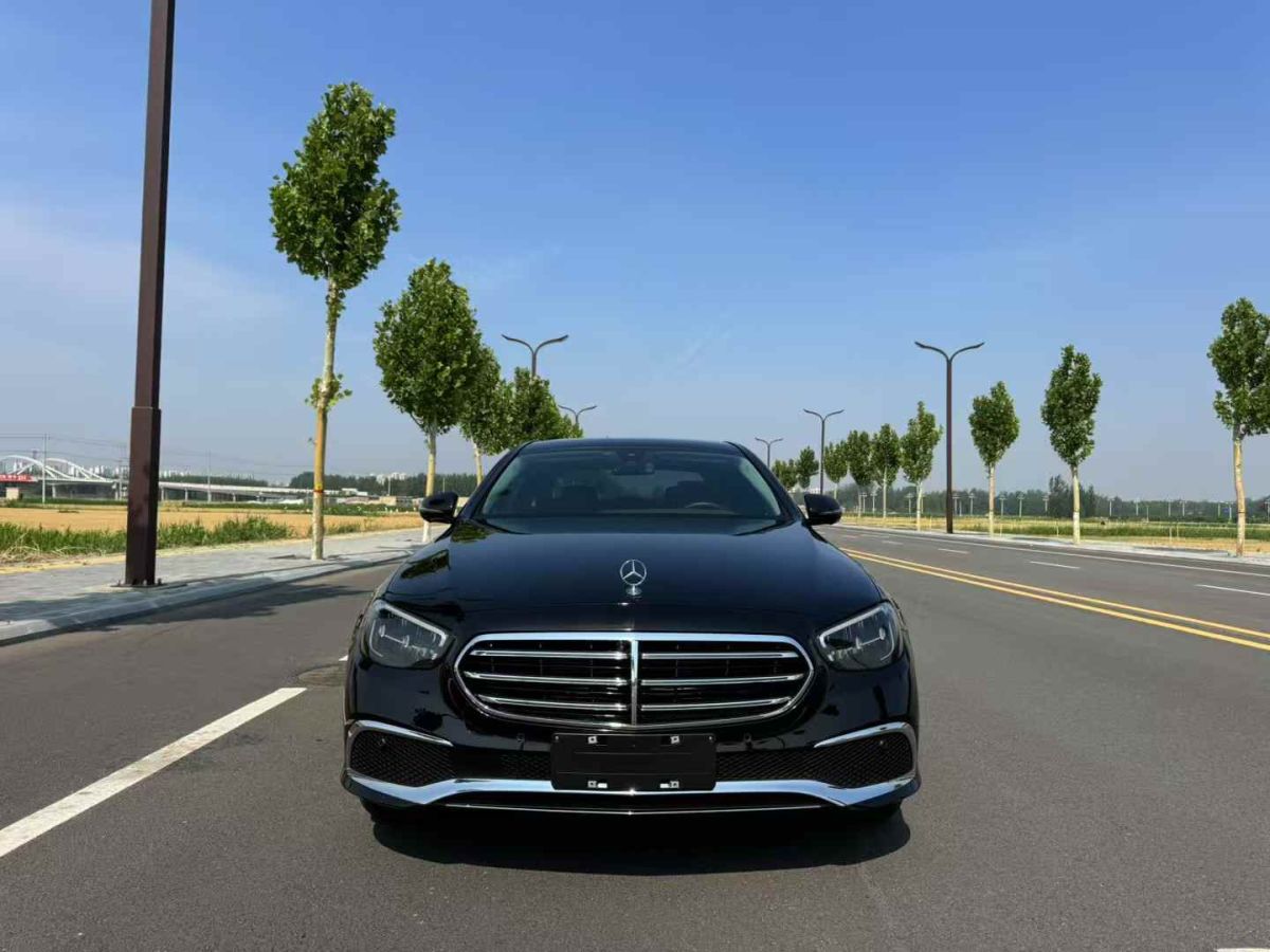 奔馳 奔馳E級(jí)  2023款 E 260 L圖片