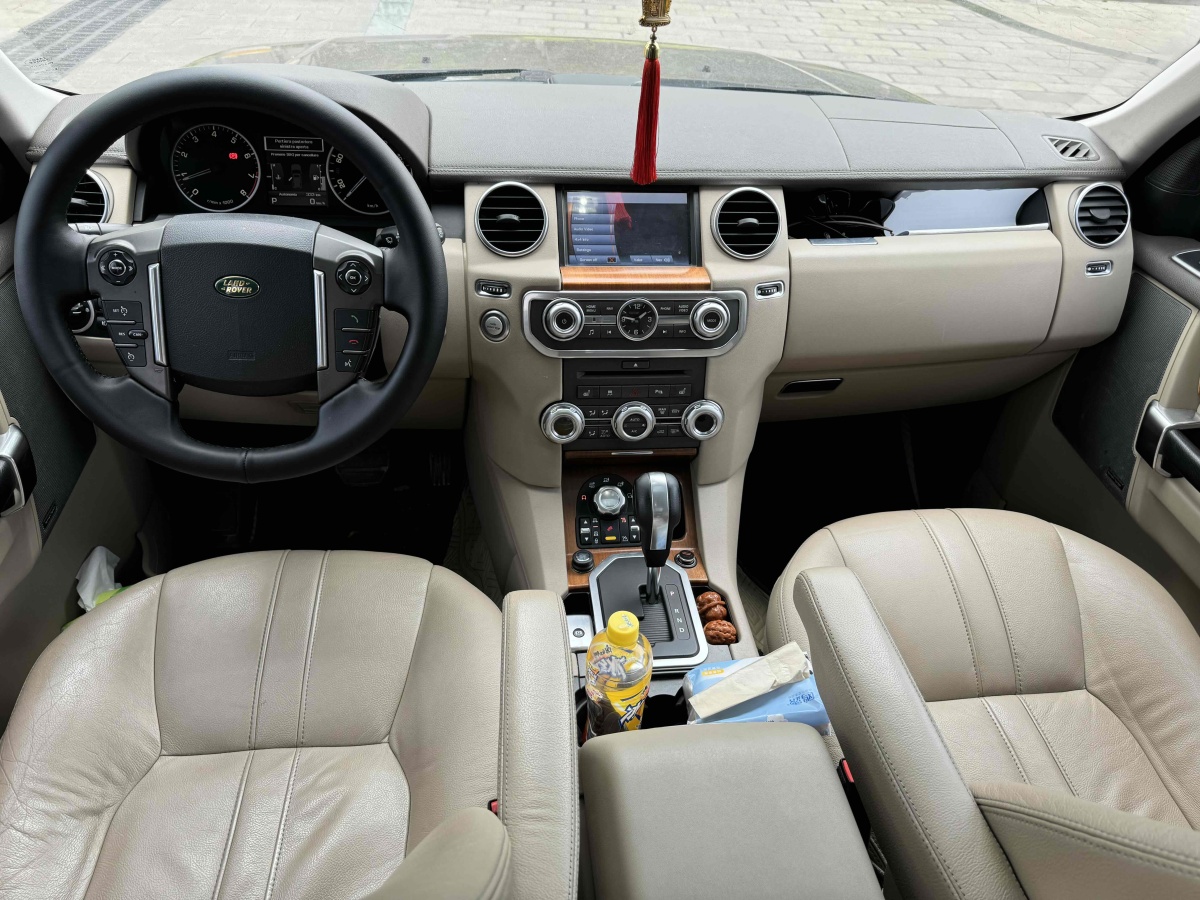 路虎 發(fā)現(xiàn)  2010款 4.0 V6 HSE 汽油版圖片
