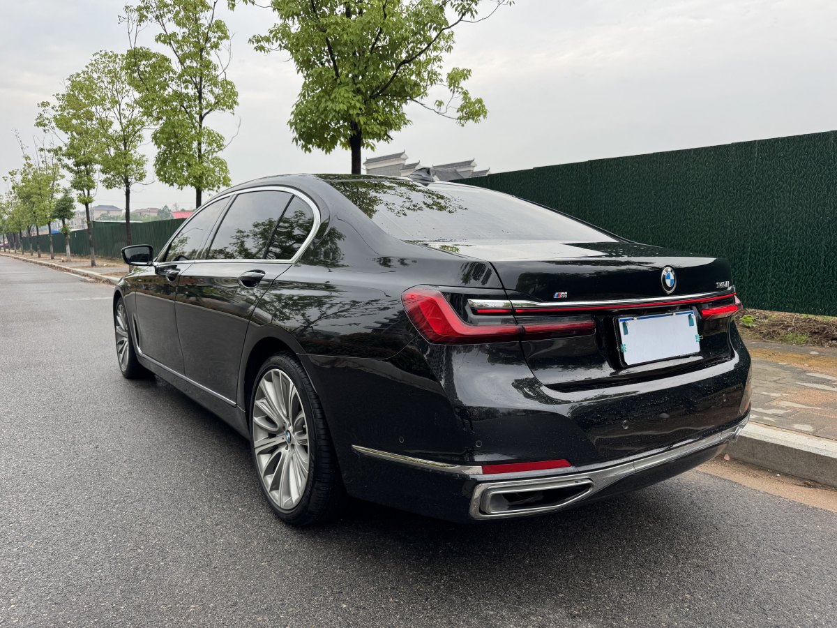 寶馬 寶馬7系  2023款 740Li 領(lǐng)先型 豪華套裝圖片