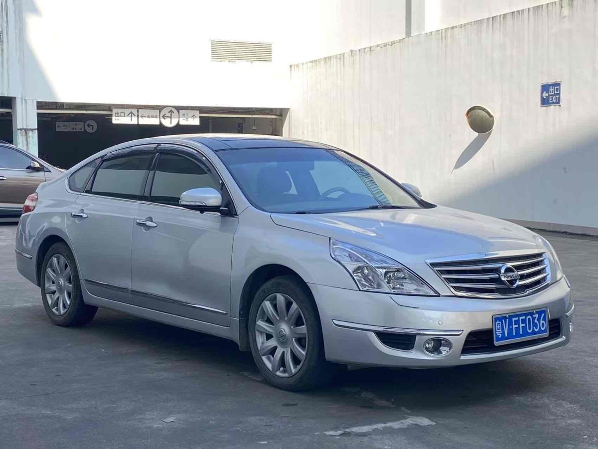 日產(chǎn) 天籟  2009款 公爵 2.5L XV VIP尊享版圖片