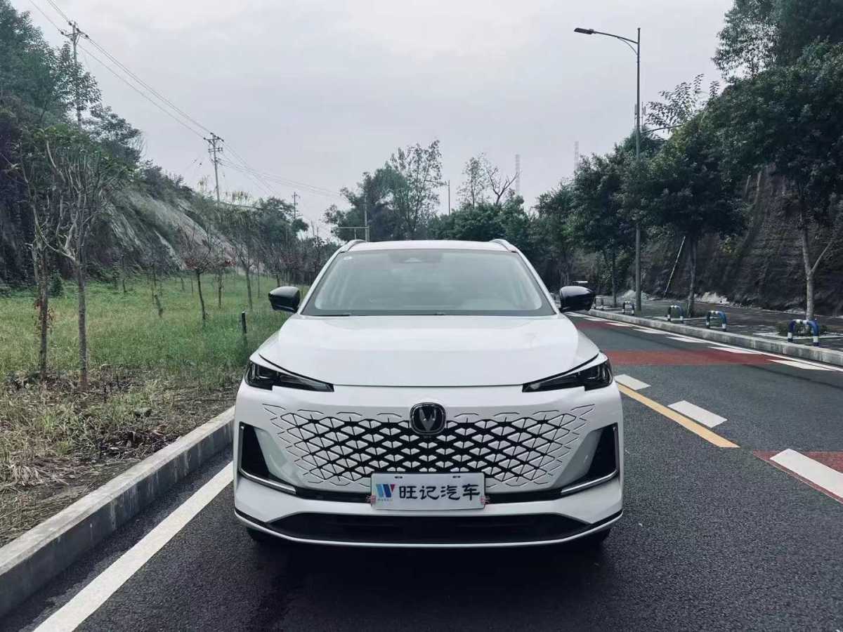 2023年10月長(zhǎng)安 CS55 PLUS  2024款 第三代 1.5T DCT尊貴型