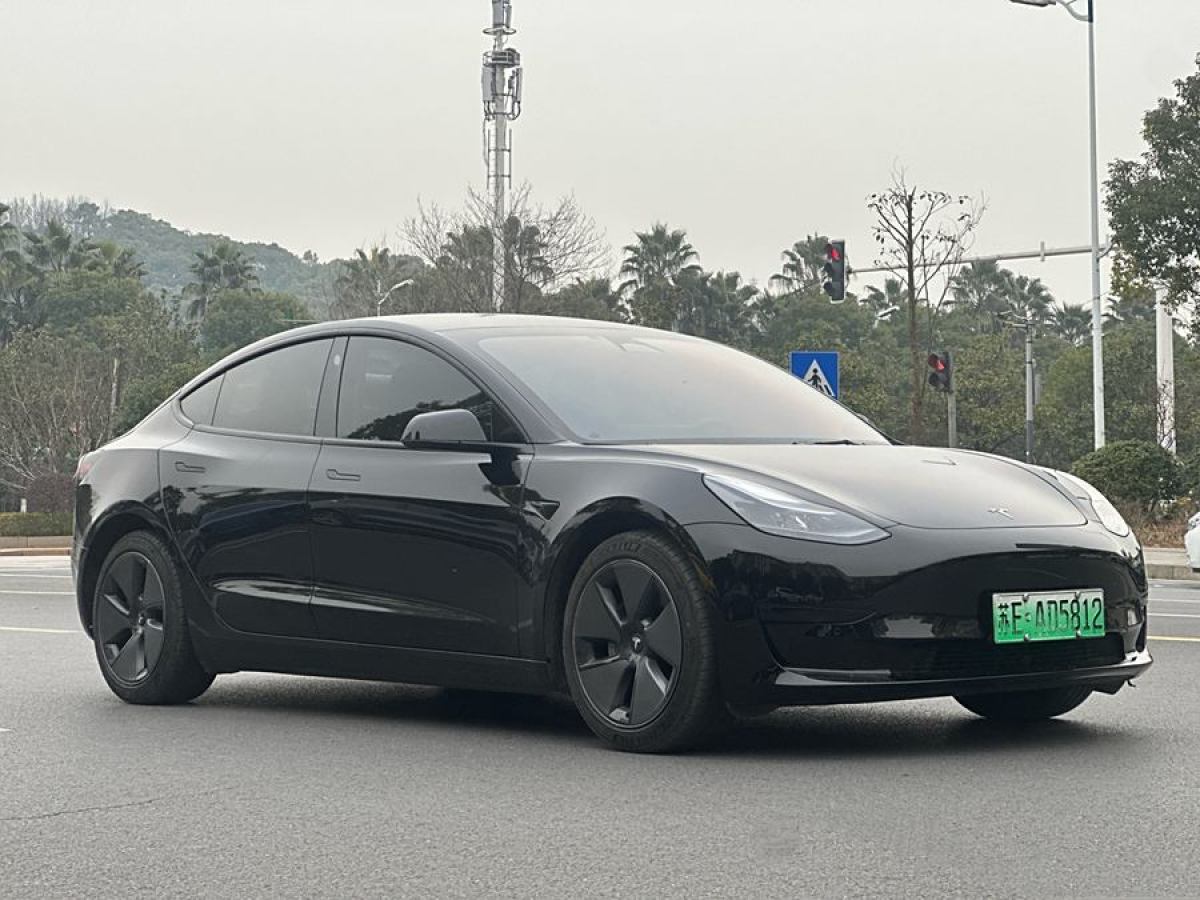 特斯拉 Model Y  2022款 改款 后輪驅(qū)動(dòng)版圖片