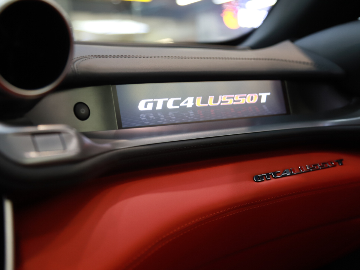 2020年9月法拉利 GTC4Lusso  2017款 3.9T V8