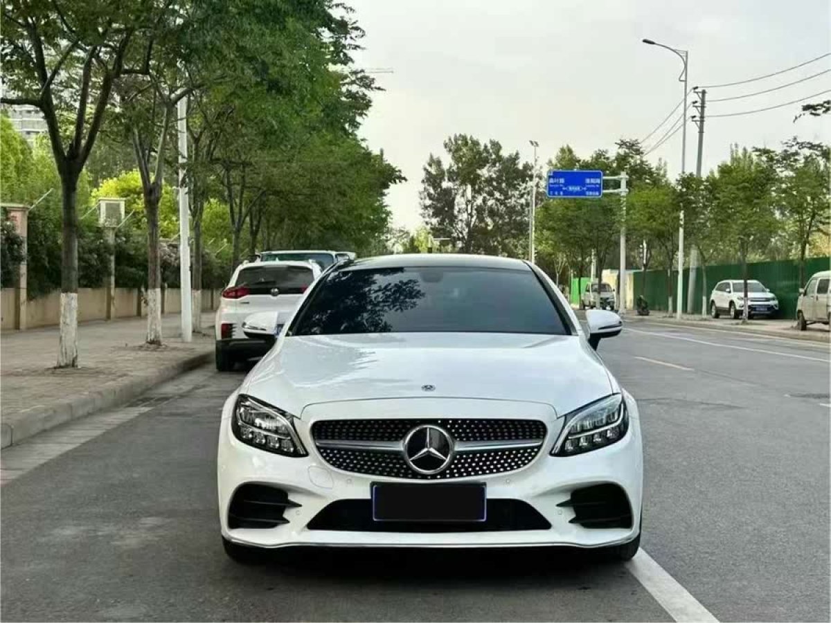 奔馳 奔馳C級(jí)  2021款 C 260 轎跑車圖片