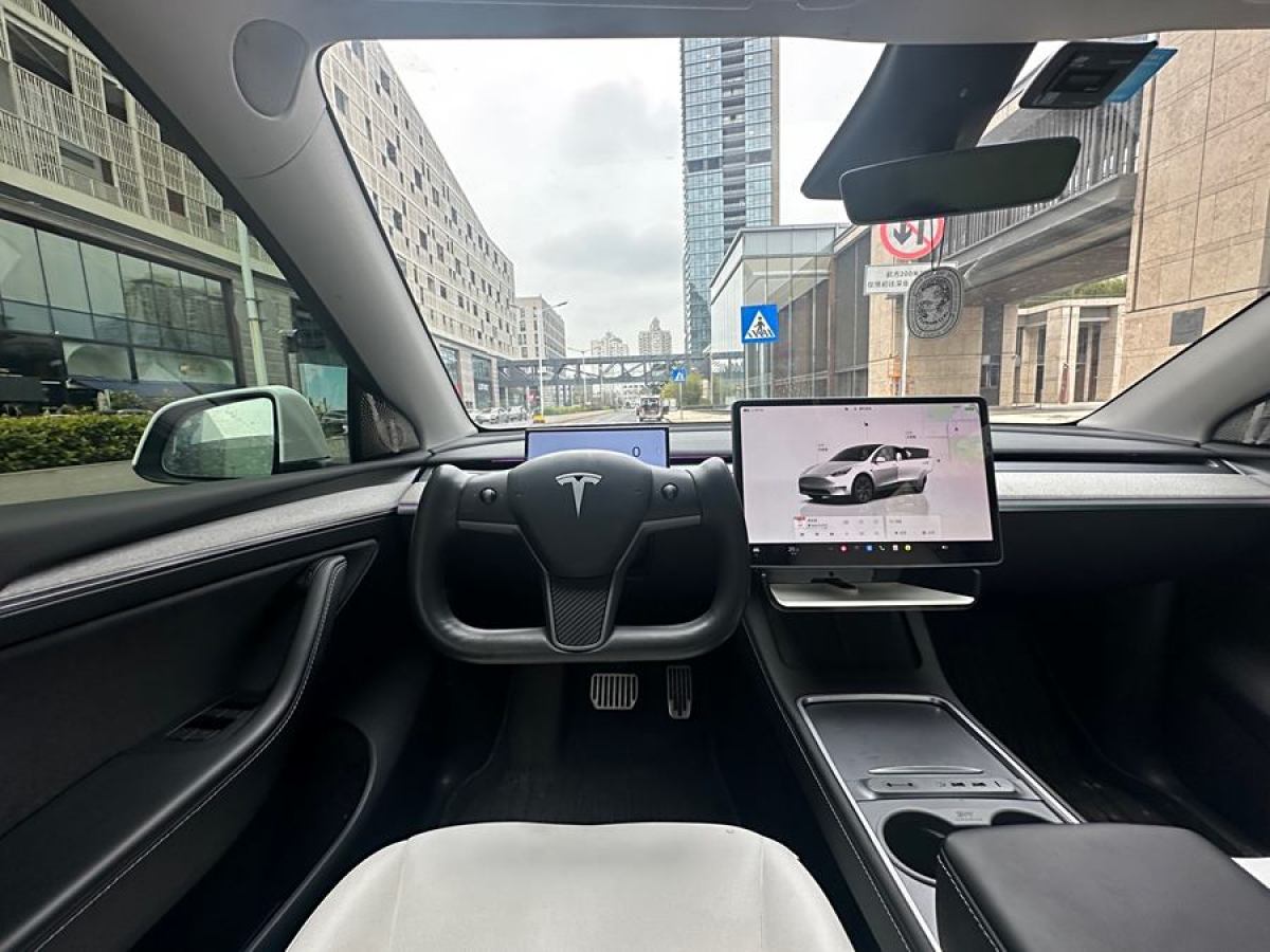 特斯拉 Model 3  2023款 長(zhǎng)續(xù)航煥新版 雙電機(jī)全輪驅(qū)動(dòng)圖片