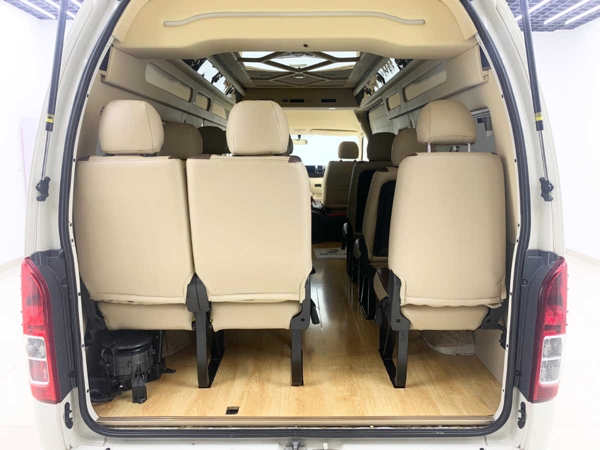 2020年5月豐田 HIACE 2015款 海獅 2.7L 自動(dòng) 汽油