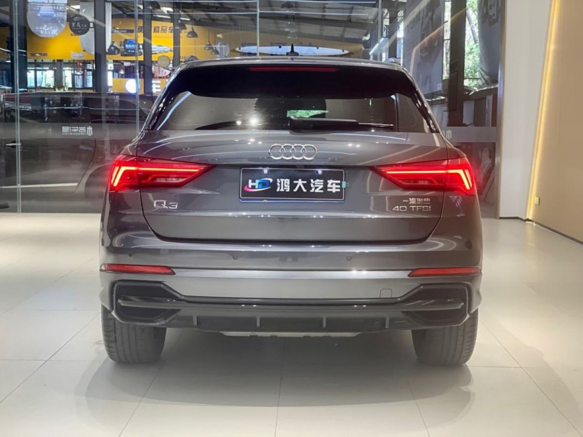 奧迪 奧迪Q3  2021款 40 TFSI 時尚動感型圖片