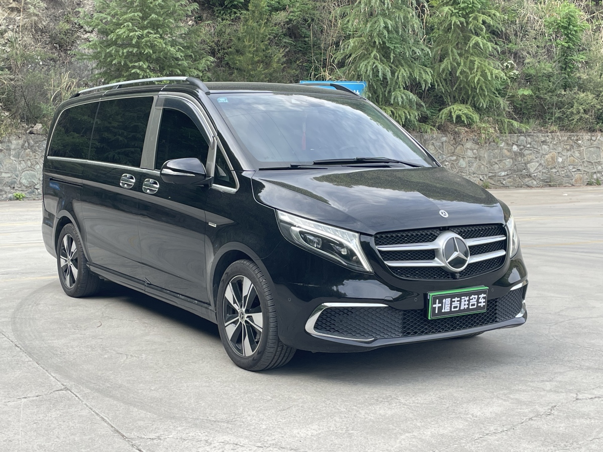 奔馳 V級  2022款 V 260 領航版圖片