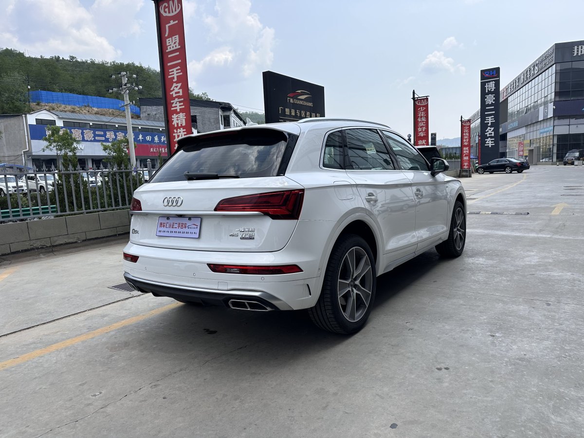 奧迪 奧迪Q5L  2022款 改款 45T 豪華動感型圖片