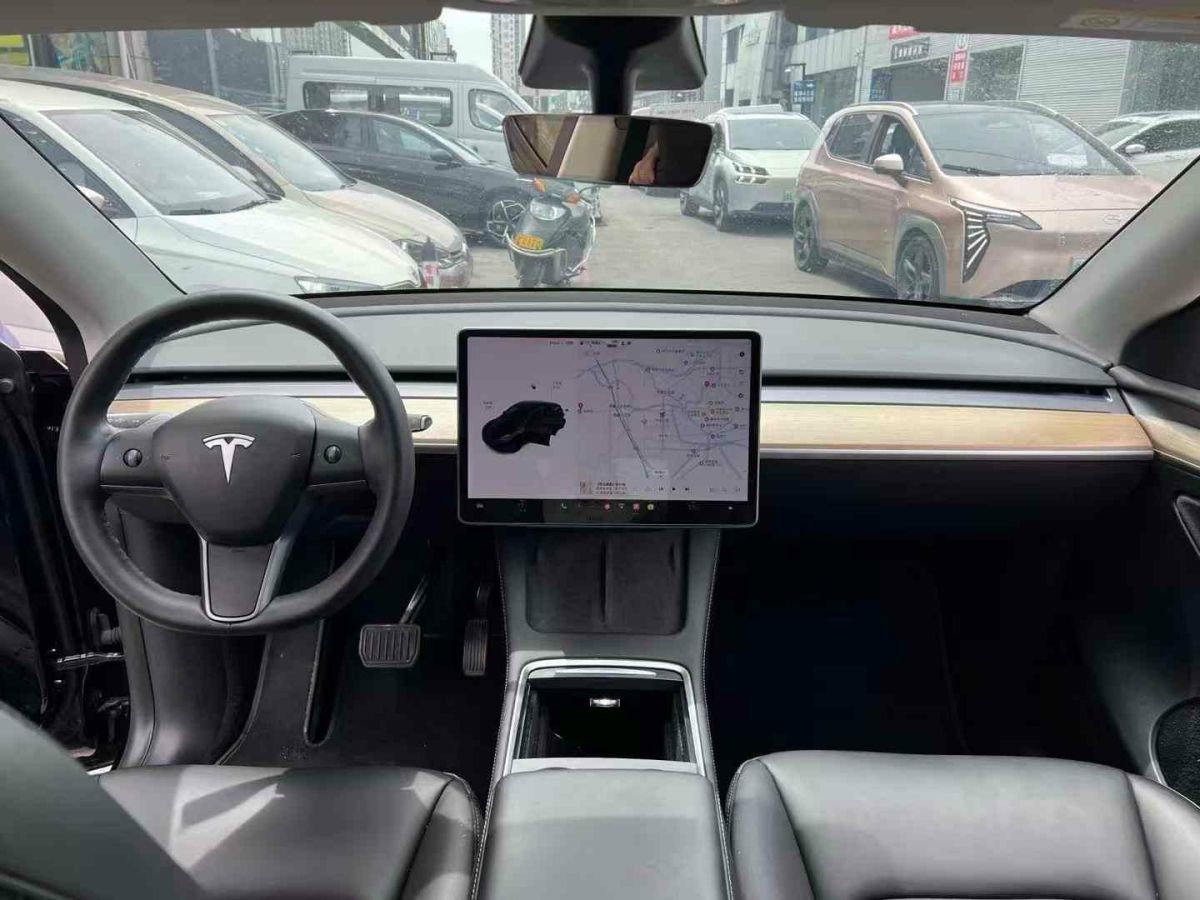 2021年12月特斯拉 Model 3  2021款 標準續(xù)航后驅版