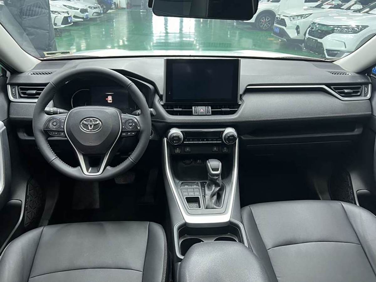 豐田 RAV4榮放  2021款 2.0L CVT四驅(qū)風(fēng)尚PLUS版圖片