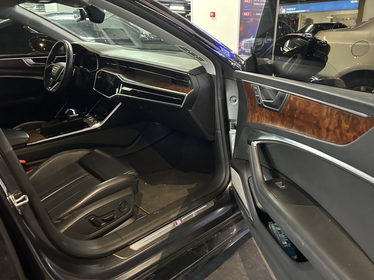 奧迪 奧迪A7  2022款 45 TFSI 尊享型圖片