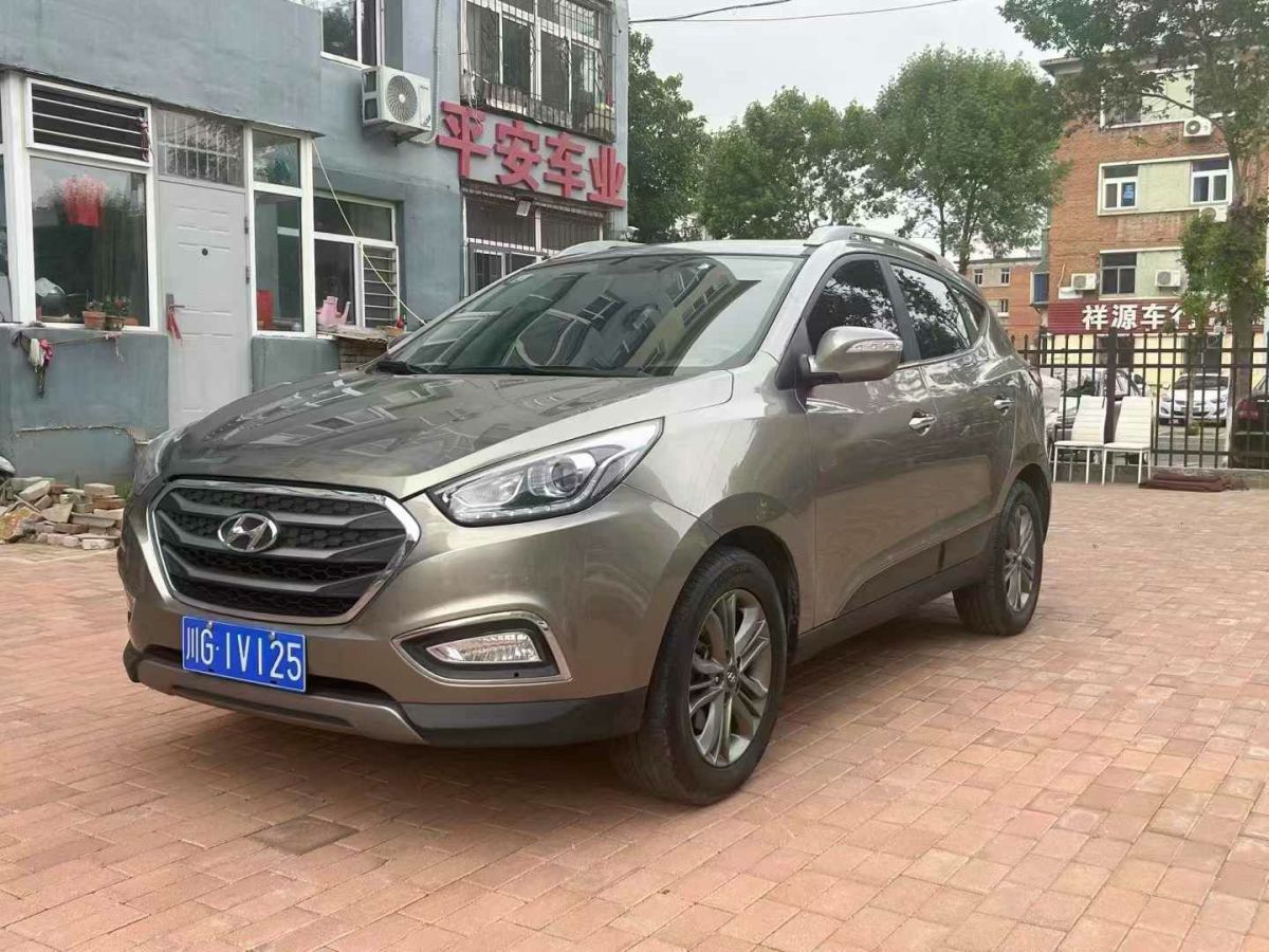 現(xiàn)代 ix35  2015款 2.0 GLS 四驅(qū)智能型圖片