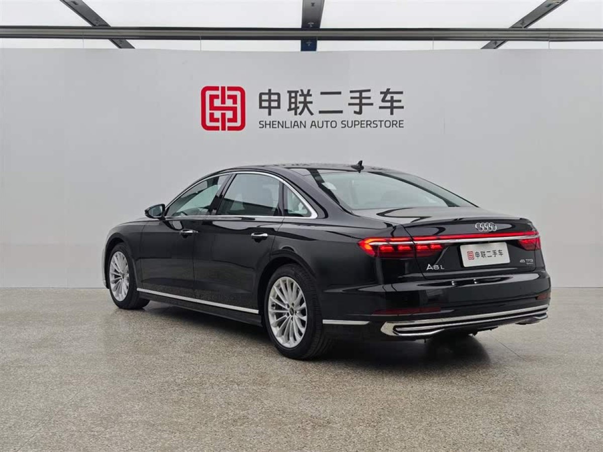 奧迪 奧迪A8  2023款 A8L 45 TFSI quattro 豪華型圖片